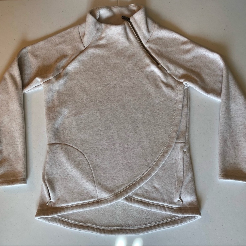 Athleta Cream Cozy Karma Asym Pullover Size SP